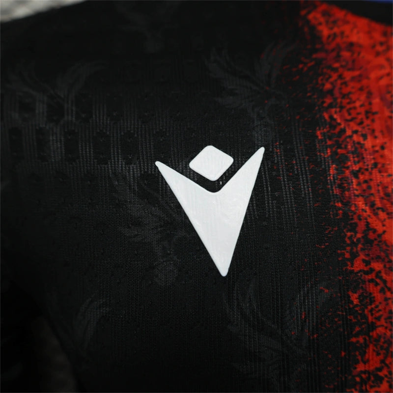 Camisa III Crystal Palace | 24/25 Modelo Jogador Macron - Preta Azul e Vermelha