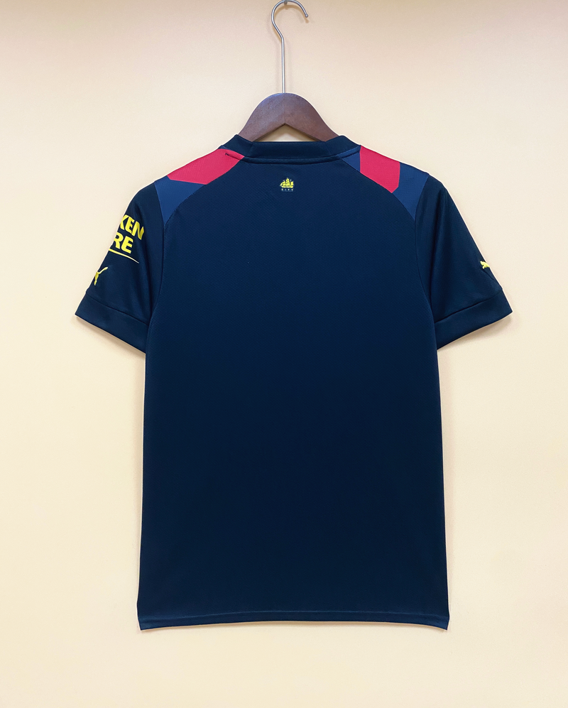 Camisa II Manchester City | 22/23 Torcedor Puma - Preta e Vermelha