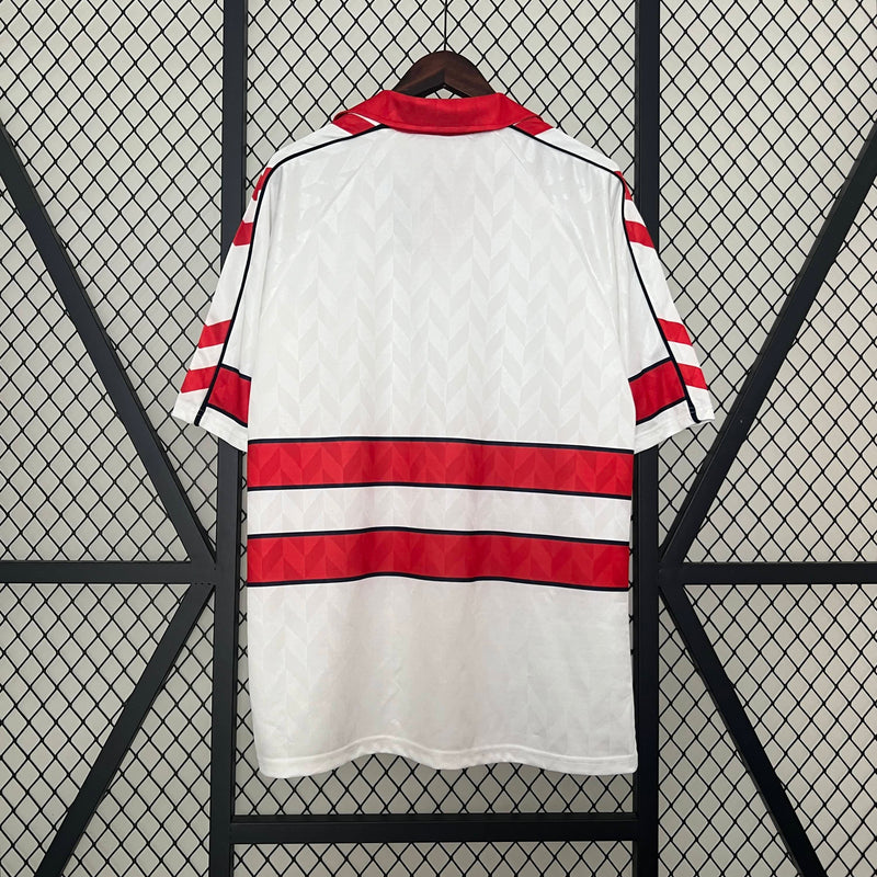 Camisa II Dinamarca Retrô | 1988 Hummel - Branca e Vermelha