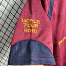 Camisa Iron Maiden x West Ham Retrô | 2010 - Vermelha e Azul