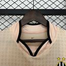 Camisa II Juventus Retrô | 03/04 Nike - Rosa e Preta
