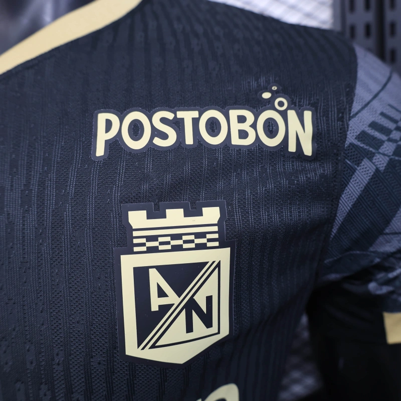 Camisa II Atlético Nacional | 25/26 Modelo Jogador Nike - Preta e Dourada