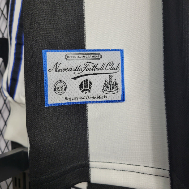 Camisa I Newcastle Retrô | 95/97 Adidas - Preta e Branca - Manga Longa