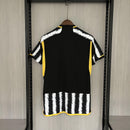Camisa I Juventus | 23/24 Torcedor Adidas - Preta Branca e Amarela