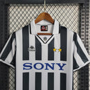 Camisa I Juventus | 95/97 Torcedor Kappa - Preta e Branca