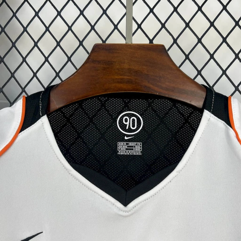 Camisa I Valencia Retrô | 04/05 Nike - Branca