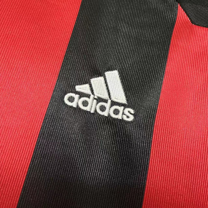 Camisa I Milan Retrô | 98/99 Torcedor Adidas - Vermelha e Preta