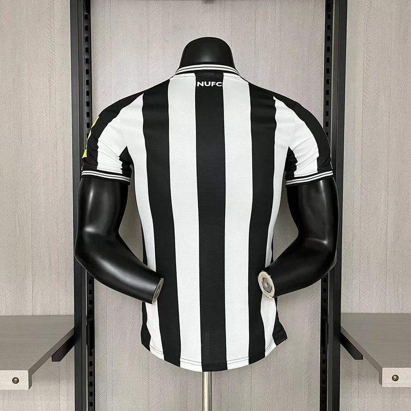 Camisa I Newcastle | 23/24 Modelo Jogador Castore - Preta e Branca