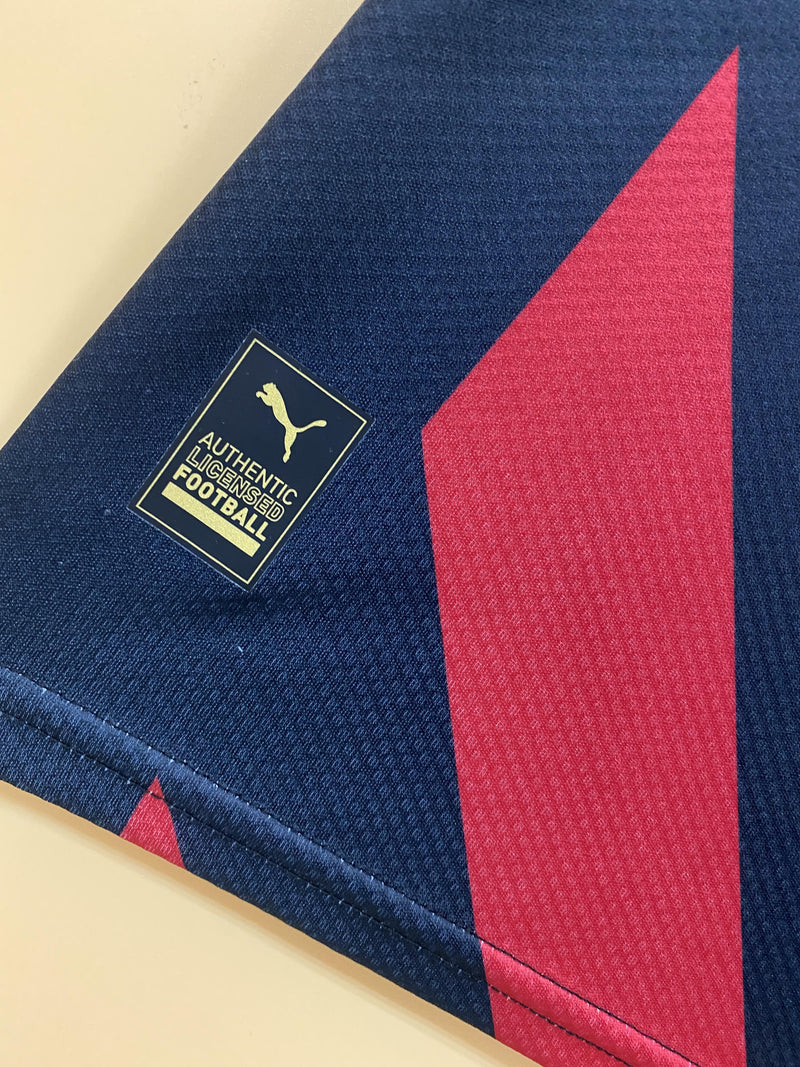 Camisa II Manchester City | 22/23 Torcedor Puma - Preta e Vermelha