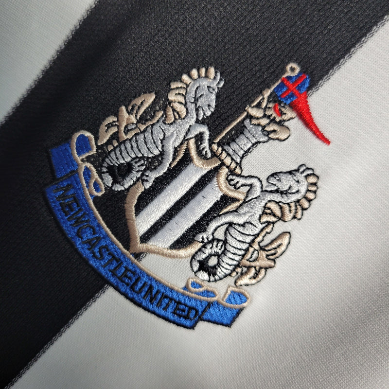 Camisa I Newcastle Retrô | 97/99 Adidas - Preta e Branca