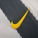 Camisa I Juventus Retrô | 10/11 Nike - Branca e Preta