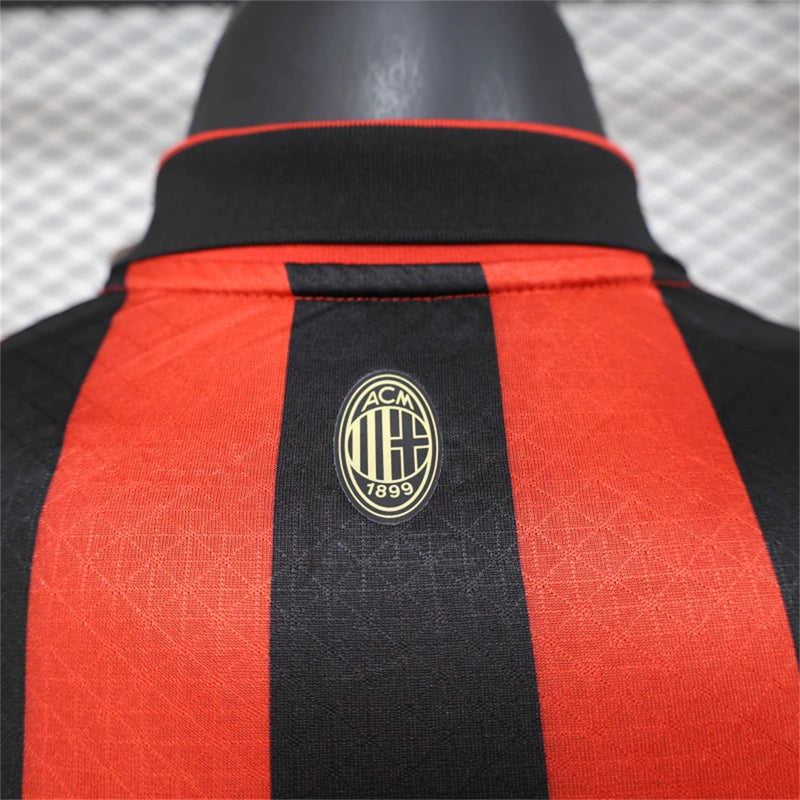 Camisa Edição Especial 125 anos Milan | 25/26 Jogador Puma - Vermelha e Preta