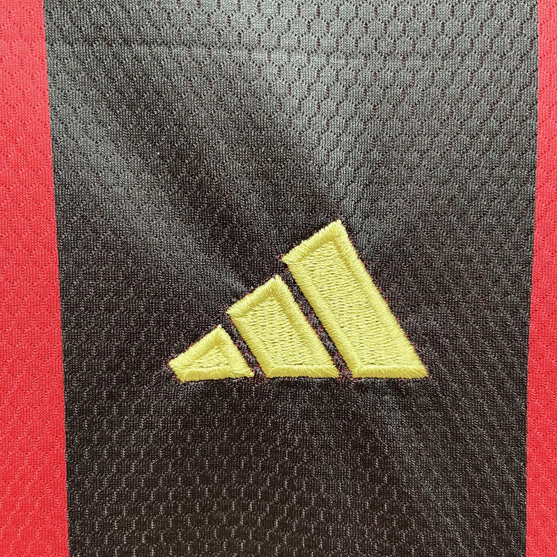 Camisa I Atlanta United | 23/24 Torcedor Adidas - Vermelha e Preta