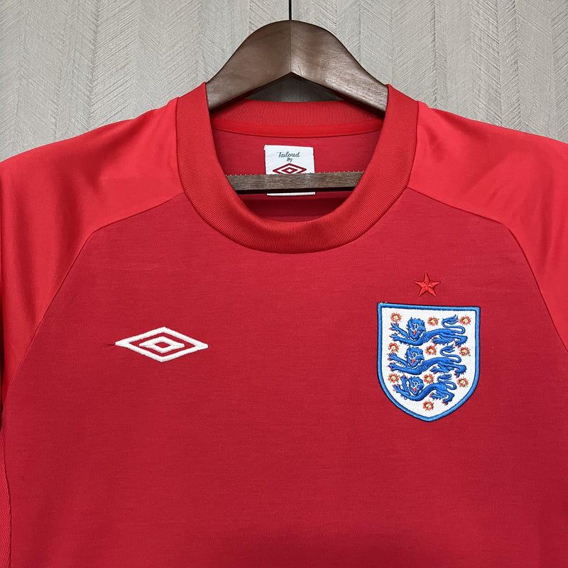 Camisa II Inglaterra Retrô | 2010 Torcedor Umbro - Vermelha