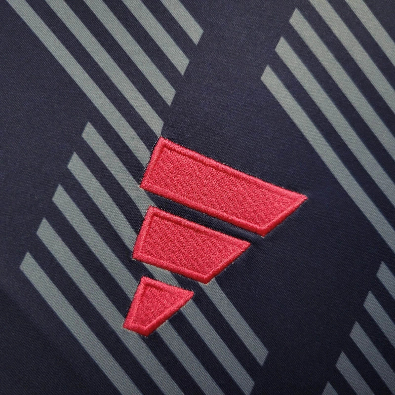 Camisa II Nottingham Forest | 24/25 Torcedor Adidas - Azul e Rosa
