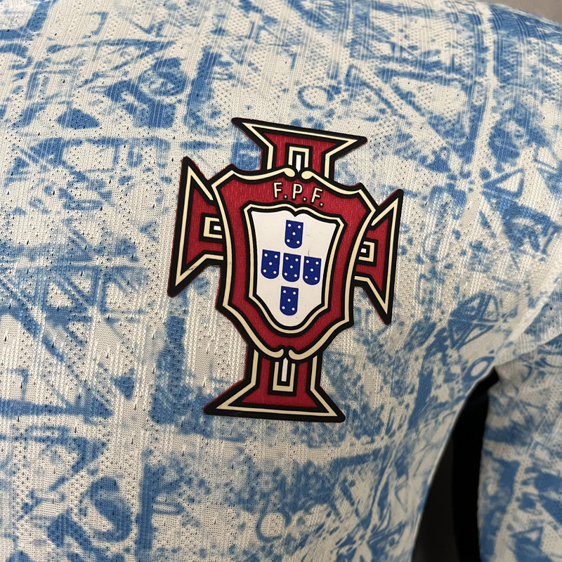Camisa II Portugal | 24/25 Modelo Jogador Nike - Branca e Azul (Manga Longa)