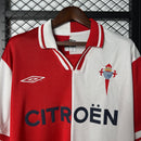 Camisa II Celta de Vigo Retrô | 01/02 Umbro - Vermelha e Branca