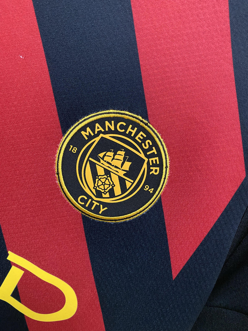 Camisa II Manchester City | 22/23 Torcedor Puma - Preta e Vermelha