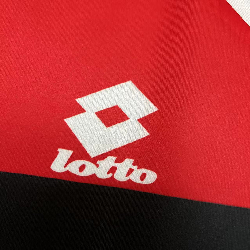 Camisa II Milan Retrô | 94/95 Torcedor Lotto - Branca e Vermelha