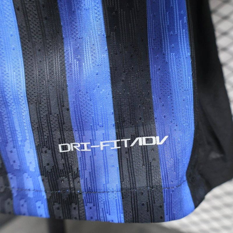 Camisa I Inter de Milão | 25/26 Modelo Jogador Nike - Azul e Preta