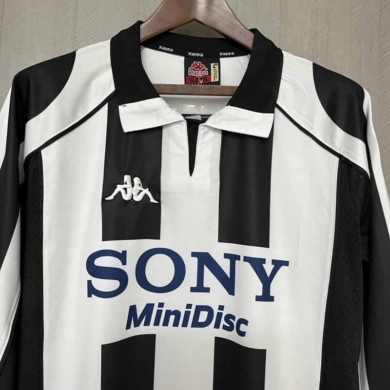 Camisa I Juventus Retrô | 97/98 Adidas - Branca e Preta - Manga Longa