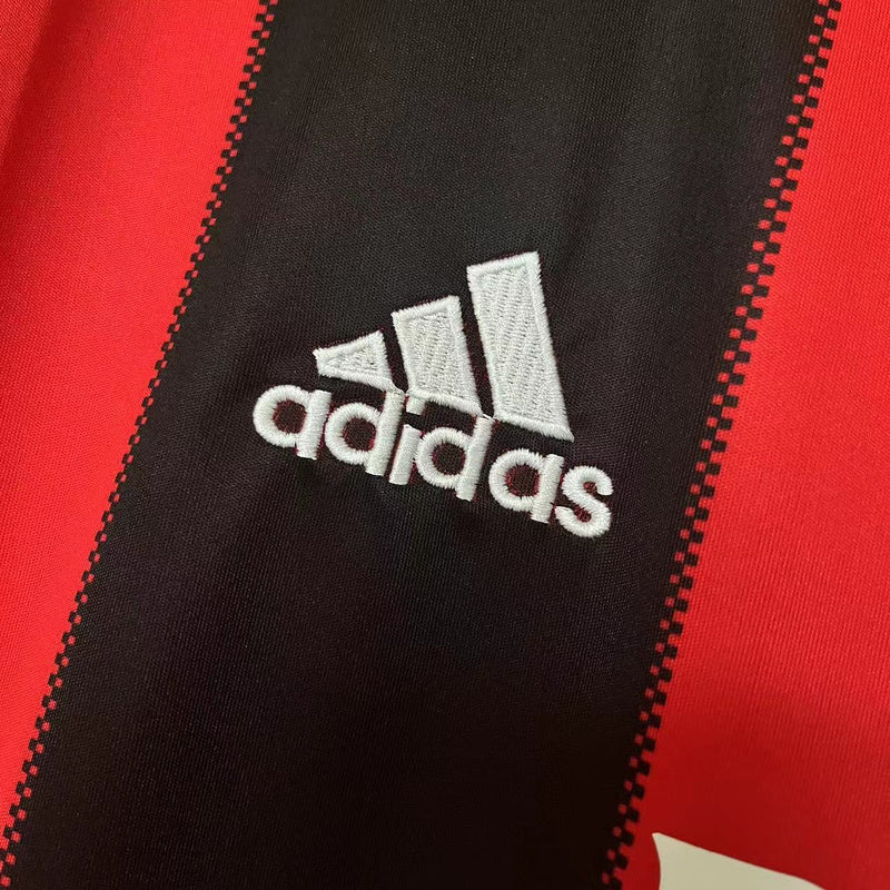 Camisa I Milan Retrô | 10/11 Torcedor Adidas - Vermelha e Preta