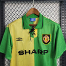 Camisa III Manchester United Retrô |  92/94 Umbro - Amarela e Verde
