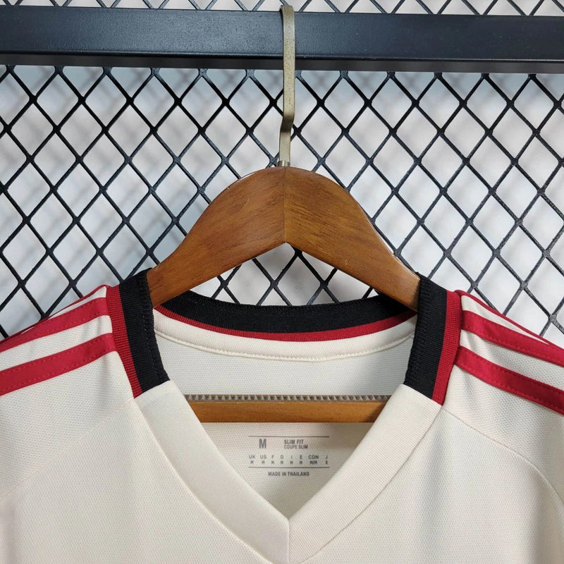 Camisa II Liverpool | 25/26 Torcedor Adidas - Branca - Feminina