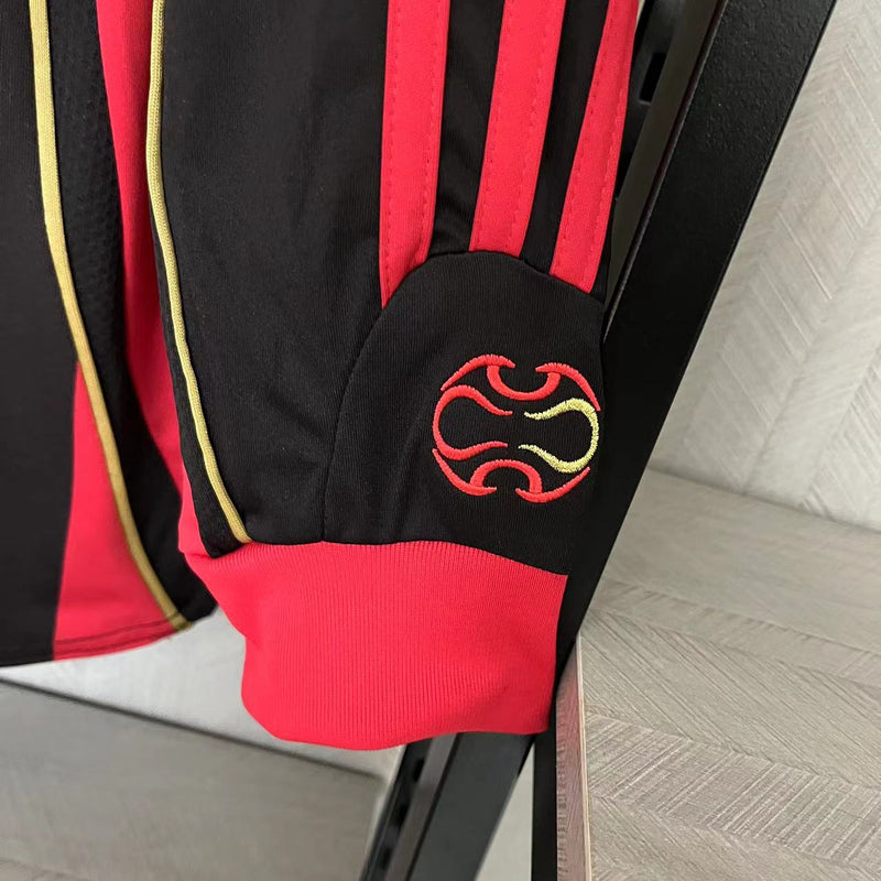 Camisa I Milan Retrô | 06/07 Torcedor Adidas - Vermelha e Preta - Manga Longa