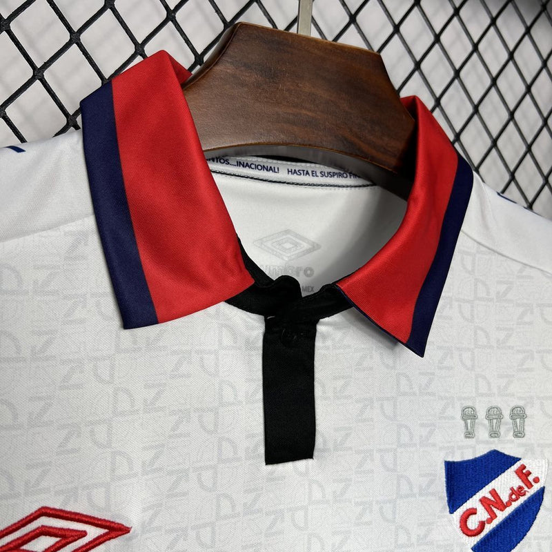 Camisa I Nacional do Uruguai | 24/25 Torcedor Umbro - Branca