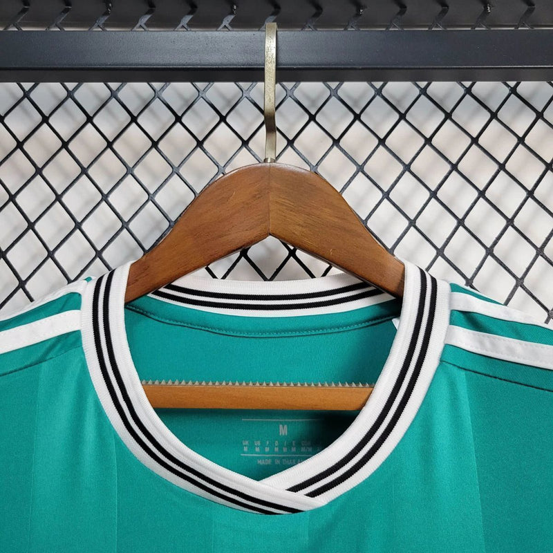 Camisa III Liverpool | 25/26 Torcedor Adidas - Verde - Feminina