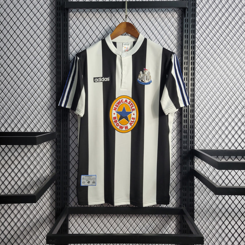 Camisa I Newcastle Retrô | 97/99 Adidas - Preta e Branca