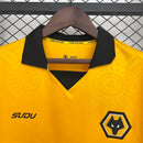 Camisa I Wolverhampton | 25/26 Torcedor Sudu - Amarela