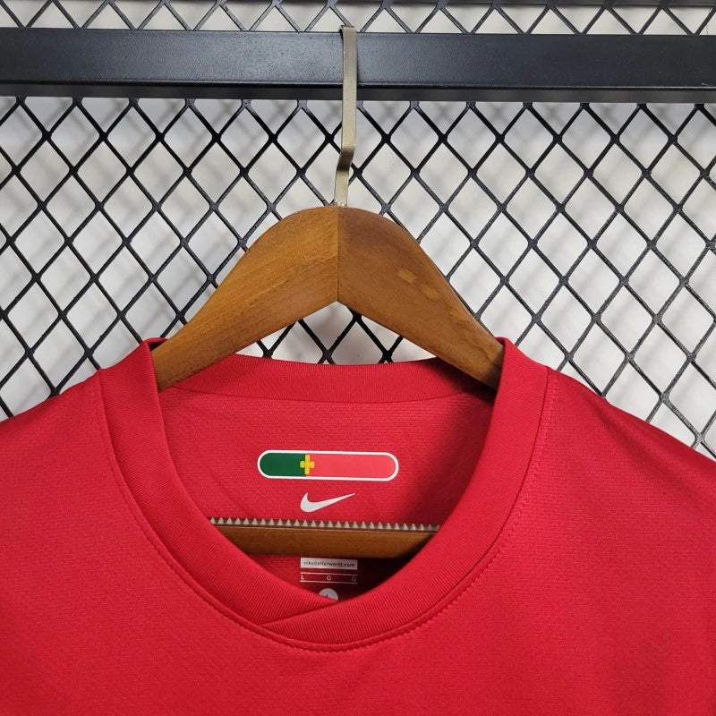 Camisa I Portugal Retrô | 2010 Nike - Vermelha e Verde