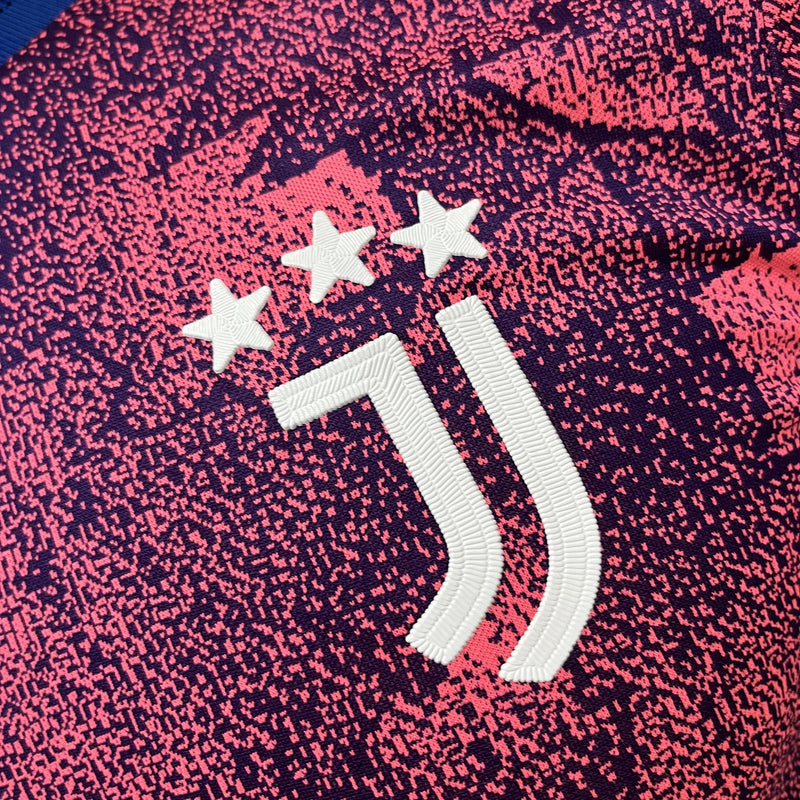 Camisa III Juventus | 22/23 Modelo Jogador Adidas - Rosa e Azul