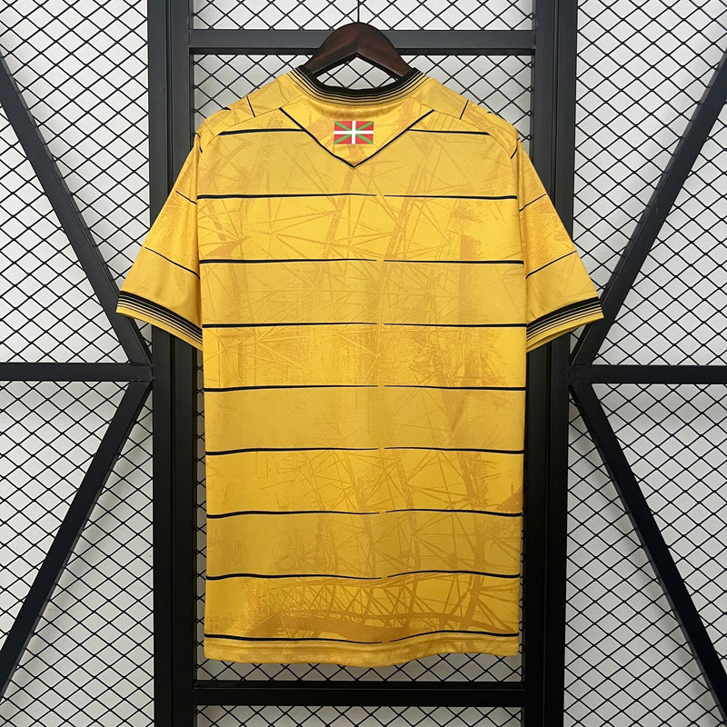 Camisa II Real Sociedad | 24/25 Torcedor Macron - Dourada