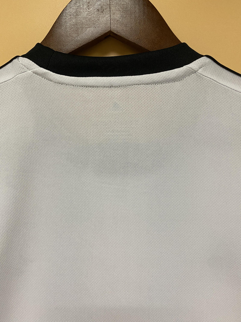 Camisa I Juventus | 22/23 Torcedor Adidas - Branca e Preta
