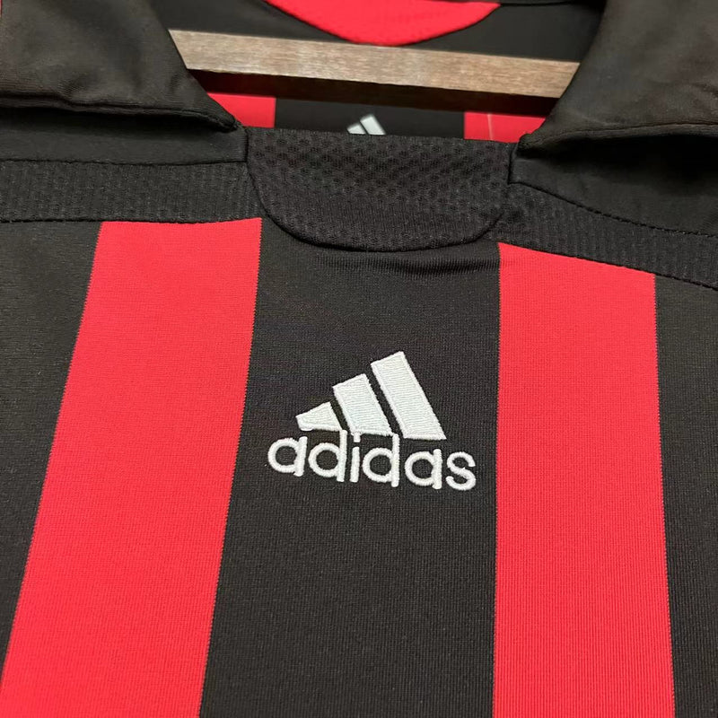 Camisa I Milan Retrô | 06/07 Torcedor Adidas - Vermelha e Preta - Manga Longa