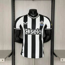 Camisa I Newcastle | 23/24 Modelo Jogador Castore - Preta e Branca