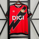 Camisa II Rayo Vallecano | 25/26 Torcedor Umbro - Vermelha e Preta