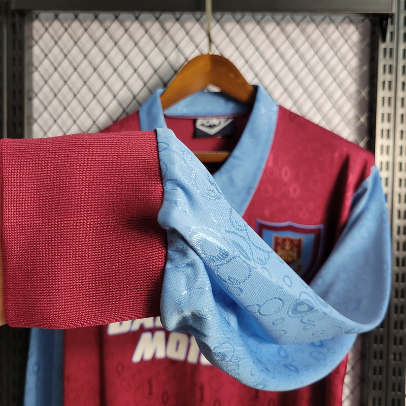 Camisa I West Ham Retrô | 95/97 Pony - Vermelha e Azul - Manga Longa