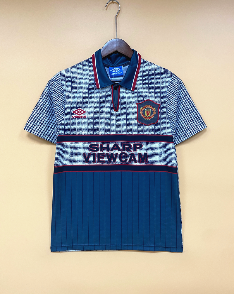 Camisa II Manchester United Retrô | 95/96 Torcedor Umbro - Azul Vermelha e Branca