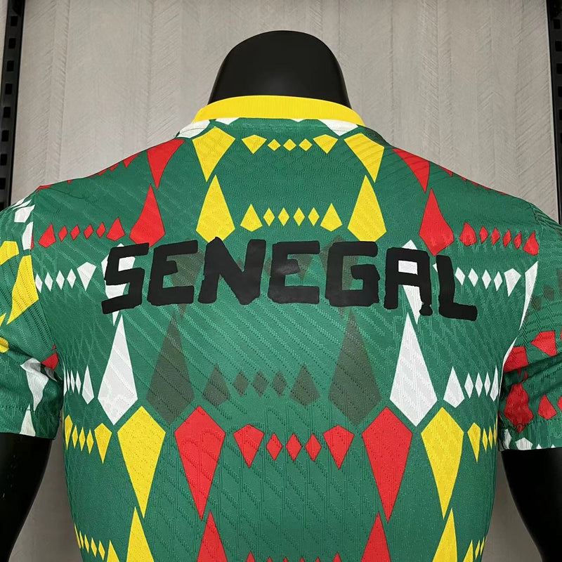 Camisa Pré Jogo Senegal | 23/24 Modelo Jogador Puma - Verde Vermelha e Amarela