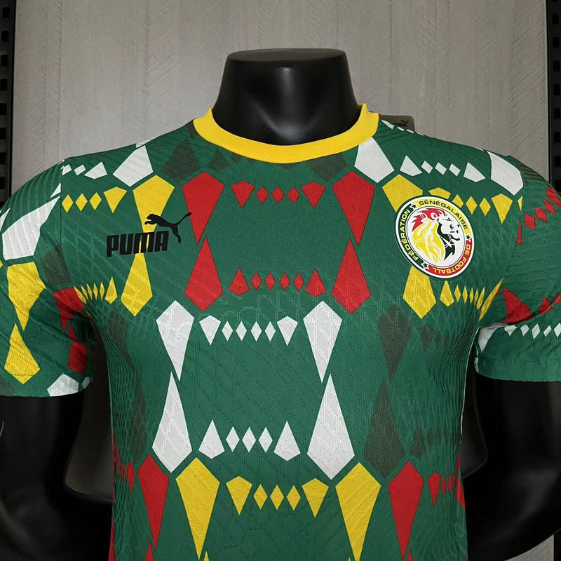 Camisa Pré Jogo Senegal | 23/24 Modelo Jogador Puma - Verde Vermelha e Amarela
