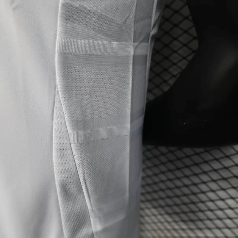 Camisa II Liverpool | 25/26 Modelo Jogador Adidas - Branca e Vermelha