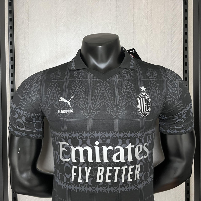 Camisa Milan x Pleasures | 24/25 Modelo Jogador Puma - Preta