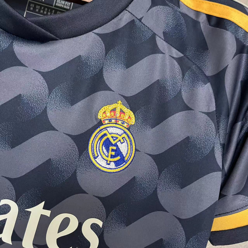 Camisa II Real Madrid | 23/24 Torcedor Adidas - Preta - Feminina