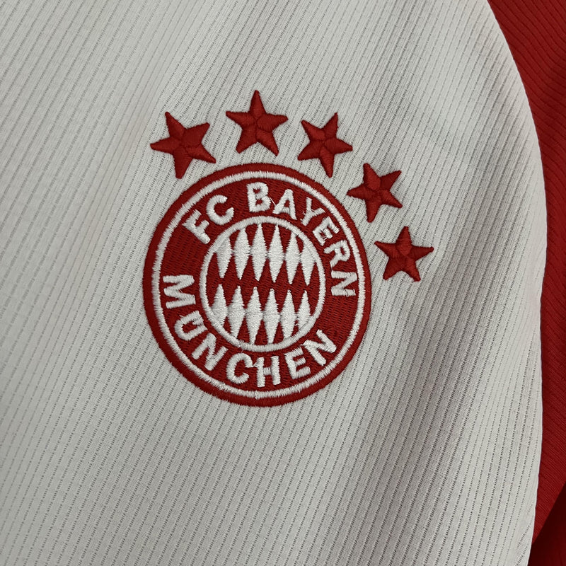 Camisa I Bayern de Munique | 23/24 Torcedor Adidas - Branca e Vermelha