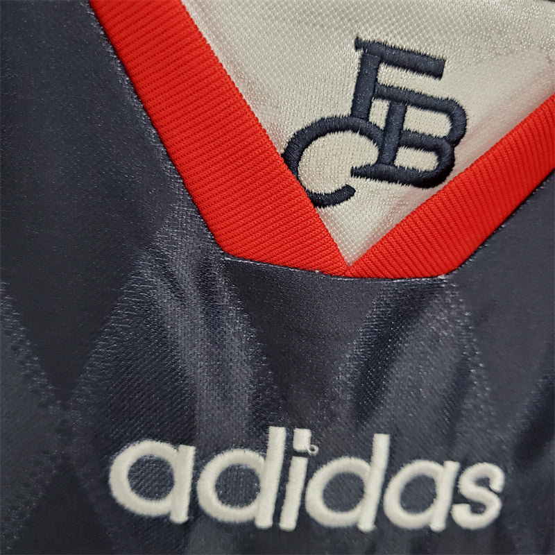 Camisa I Bayern de Munique Retrô | 1997/99 Adidas - Azul e Vermelha