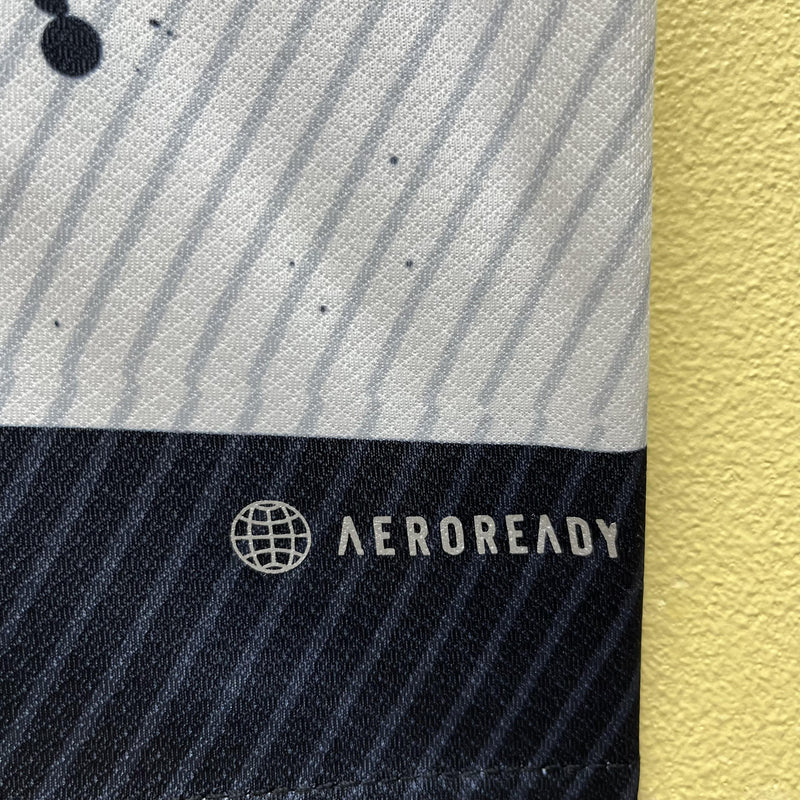 Camisa Edição Especial Japão | 23/24 Torcedor Adidas - Branca